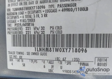 1999 Lincoln Town Car Executive из США, поврежденный, VIN 1LNHM81W0XY718096